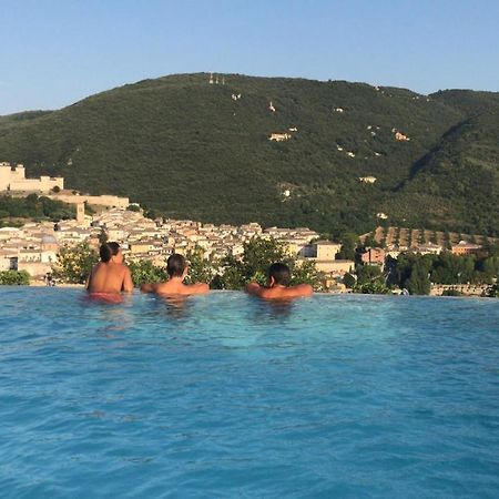 Agriturismo Collerisana Spoleto Kültér fotó